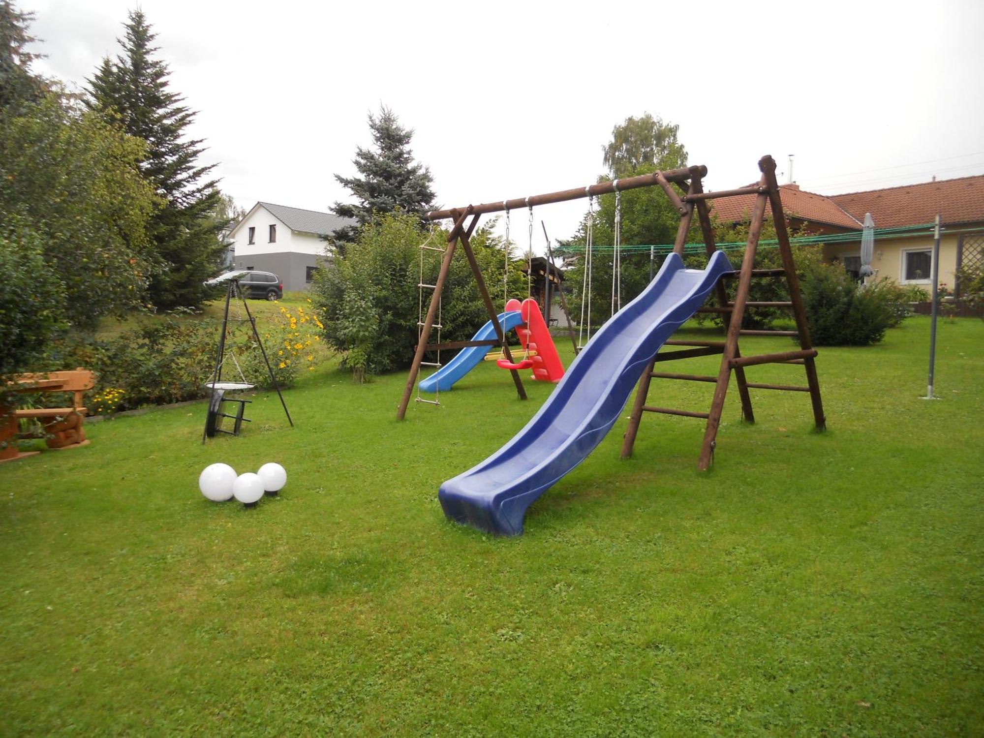 Ferienhaus Zittau Oberlausitz & Ferienwohnung Am Hamann Berg 외부 사진